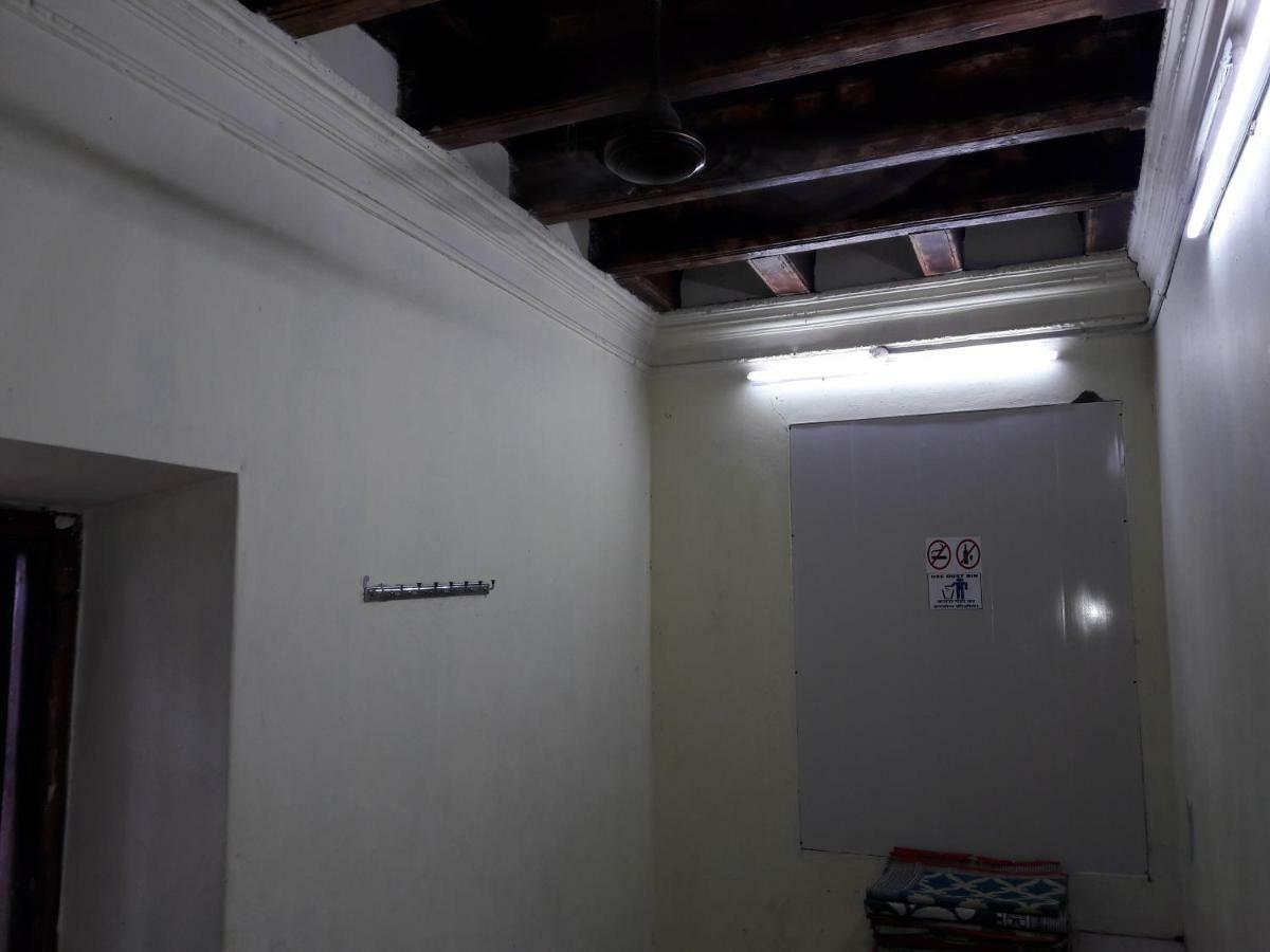 Devasthanam Lodge Thiruvananthapuram Exterior foto